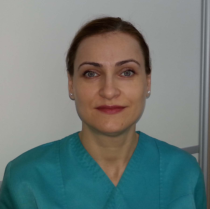 Dr. Ema Szekely